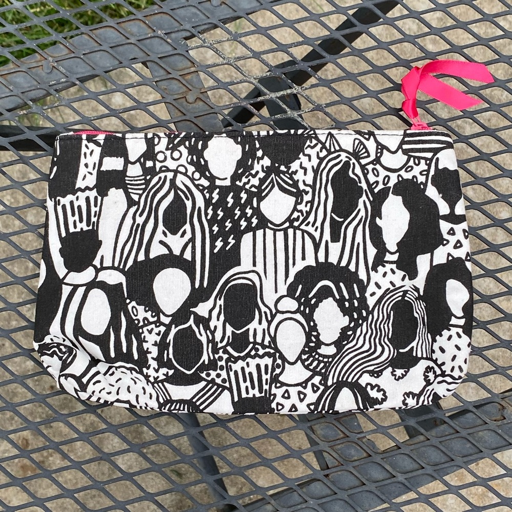 1psy X pewitte Cosmetics Bag Black/White/Pink